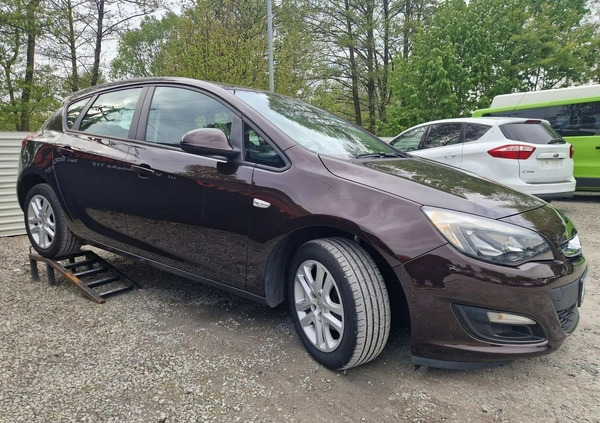 Opel Astra cena 37900 przebieg: 121200, rok produkcji 2014 z Rybnik małe 407